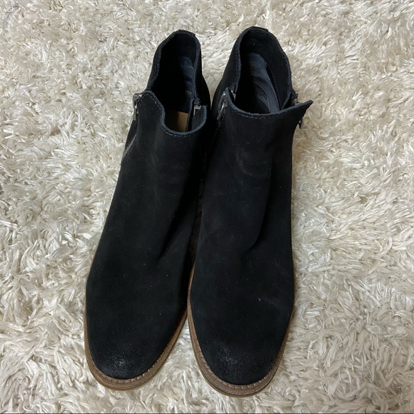 DOLCE VITA Black Double Zipper Ankle Booties 12 - Picture 2 of 7